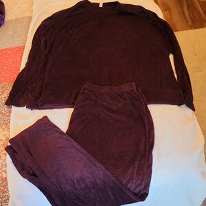 Joyspun Burgundy Lounge Wear